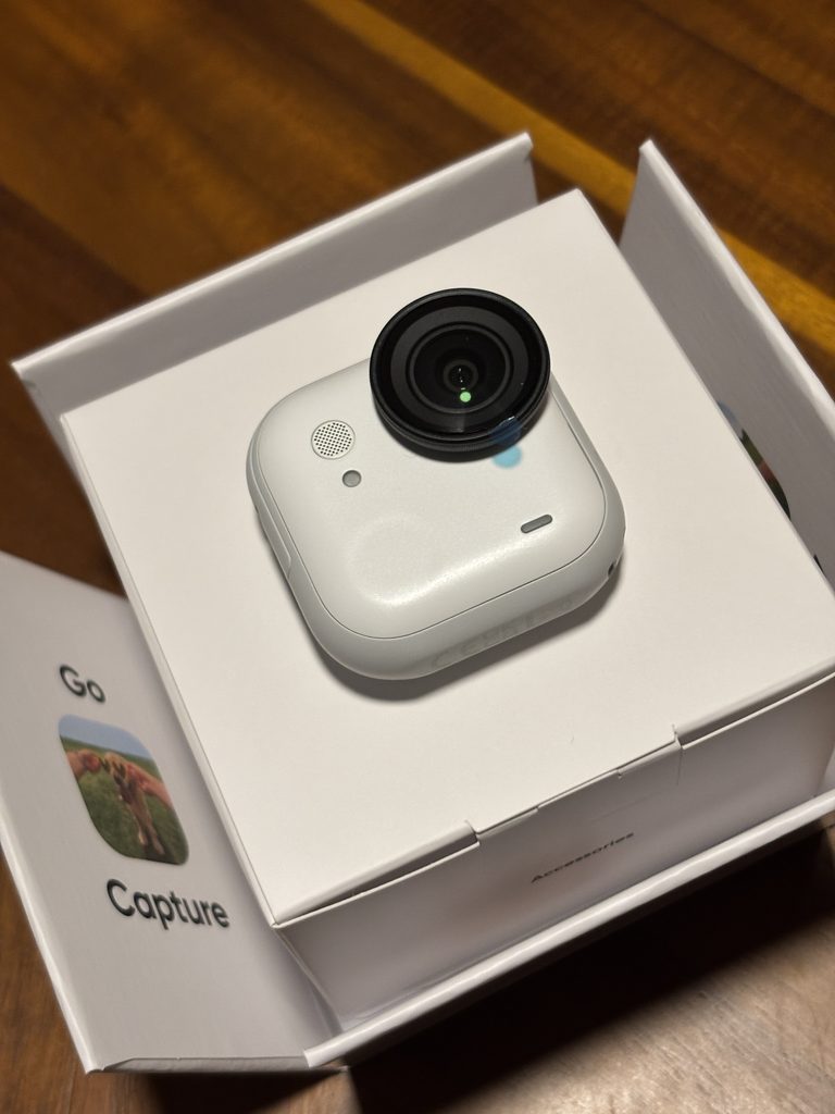 Insta360 GO Ultraのカメラ本体